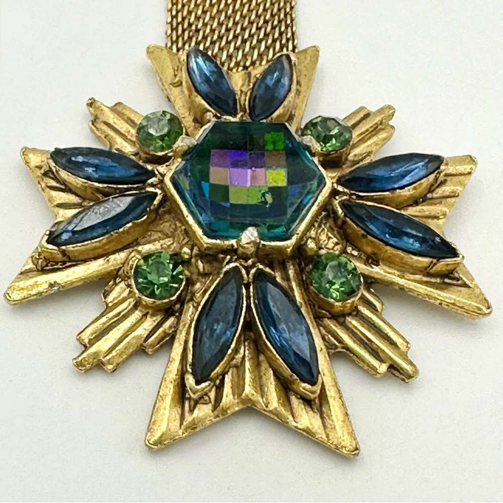 Vintage Florenza Military Style Maltese  Cross Gold Tone Brooch Pin